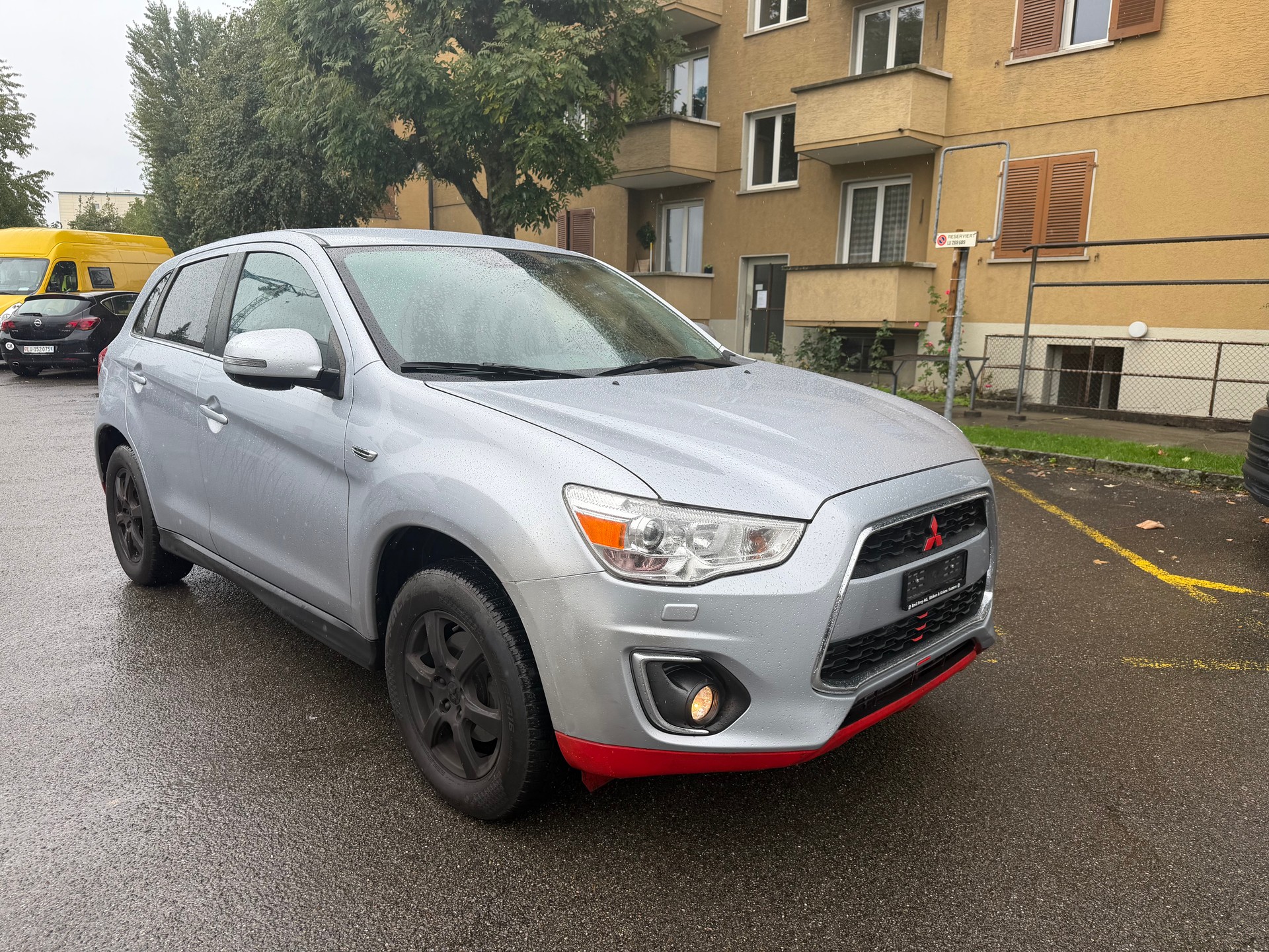 MITSUBISHI ASX 2.2 DID Invite 4WD Automatic-image-5