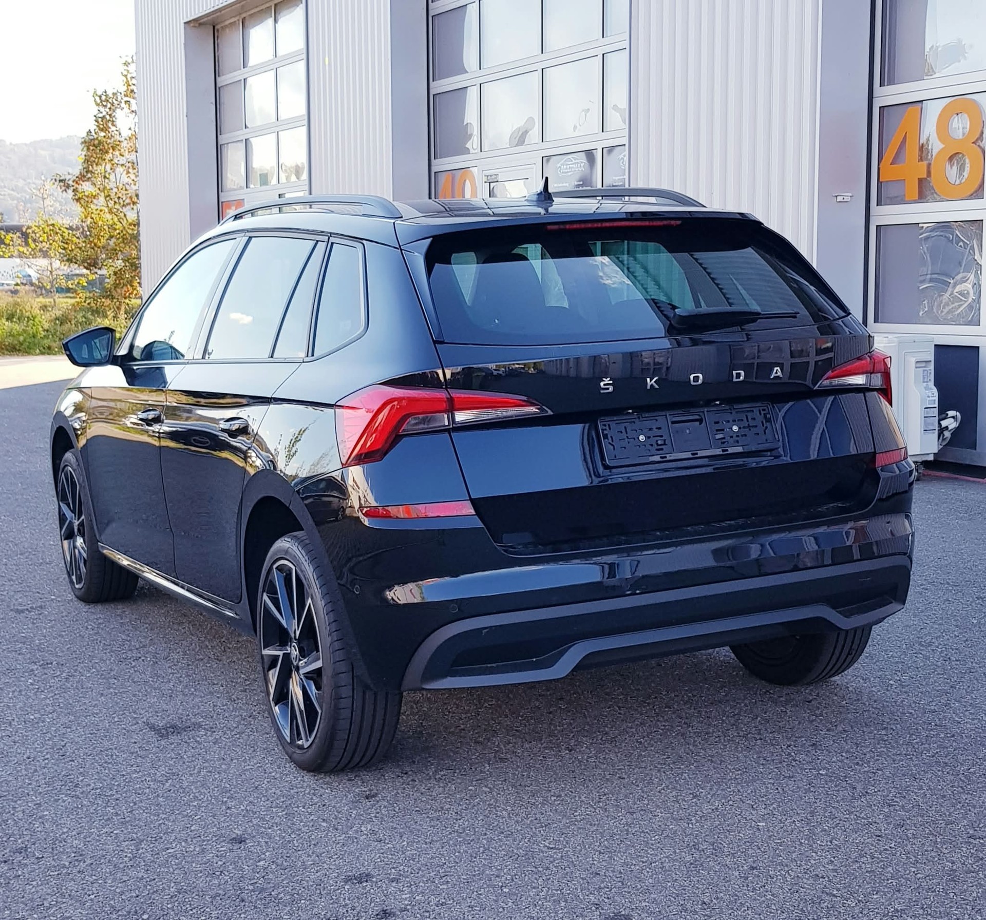 SKODA Kamiq 1.5 TSI ACT Style DSG-image-4