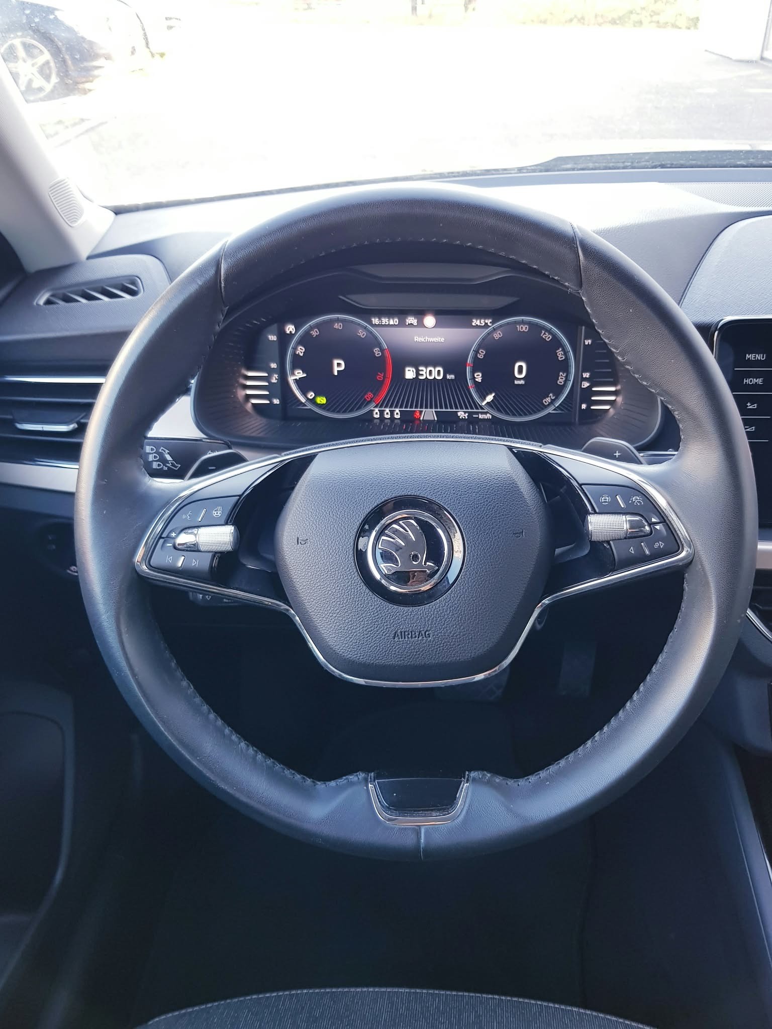 SKODA Kamiq 1.5 TSI ACT Style DSG-image-9