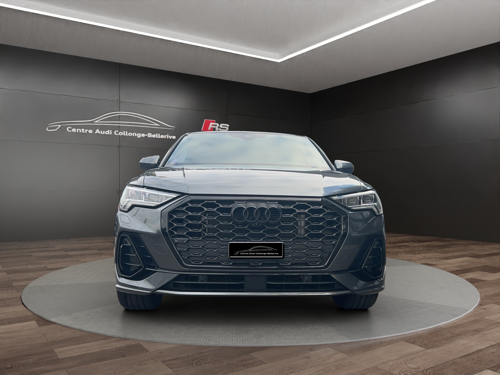 AUDI Q3 Sportback 45 TFSI e S line S-tronic-image-1