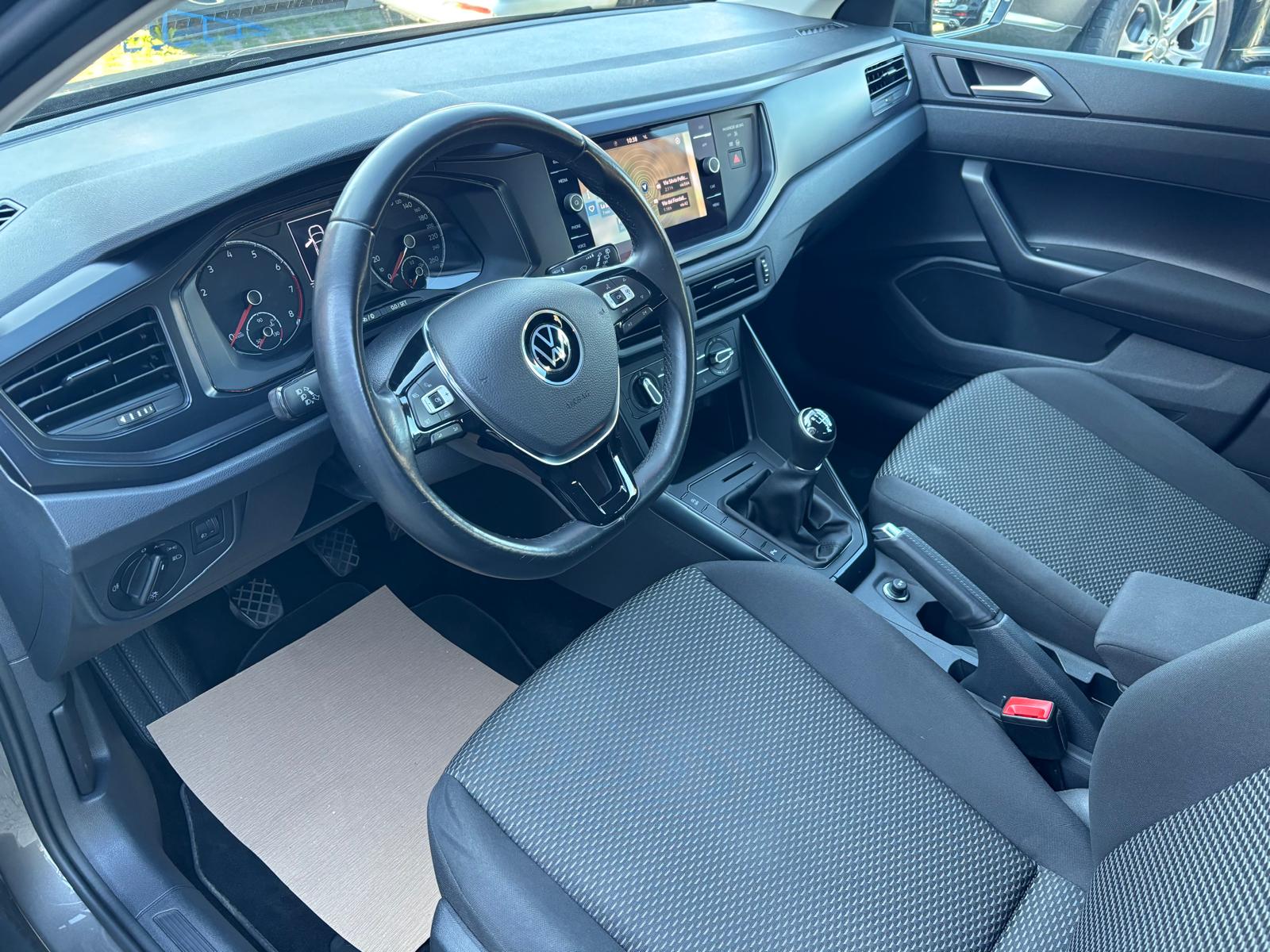 VW Polo 1.0 BMT Comfortline-image-5