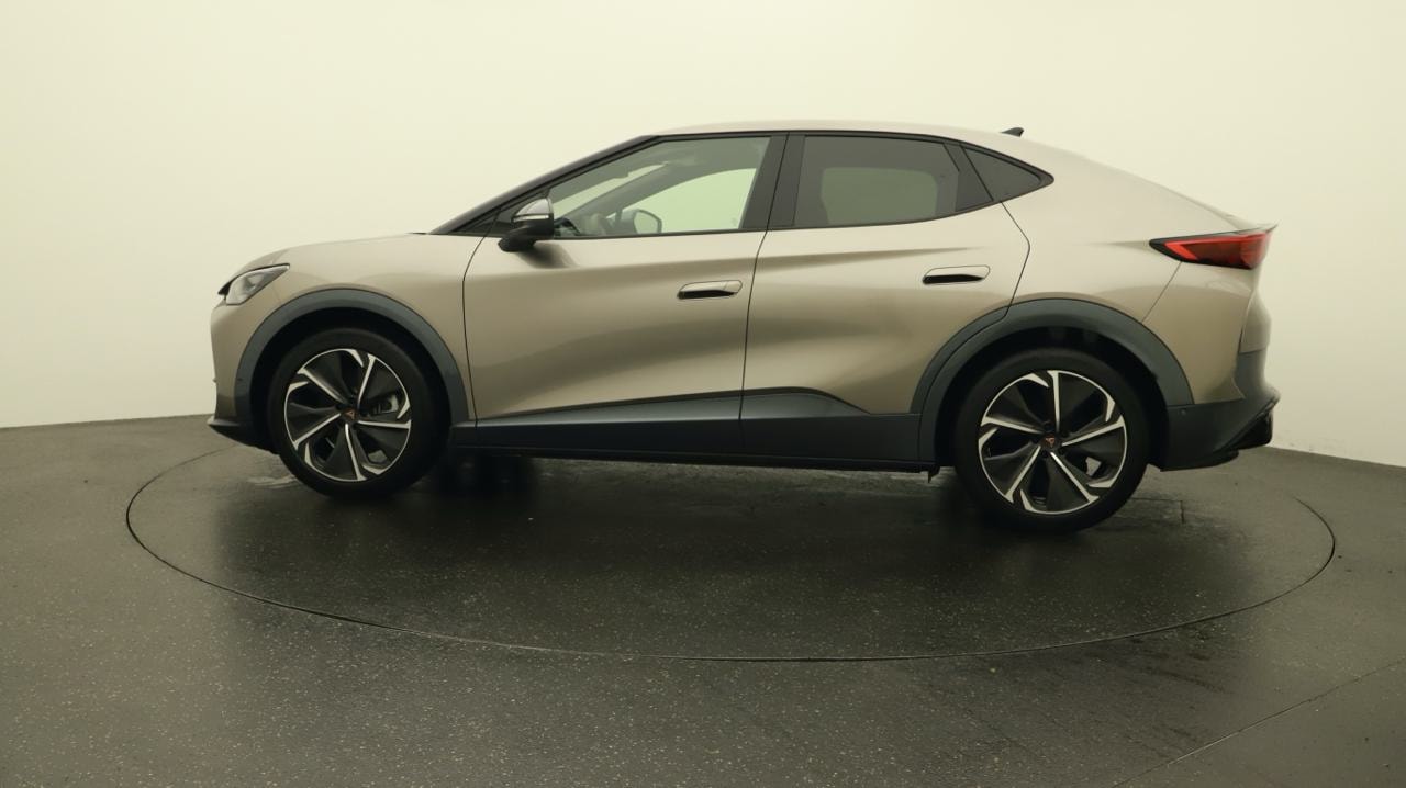 CUPRA Tavascan 77 kWh VZ 4Drive-image-1
