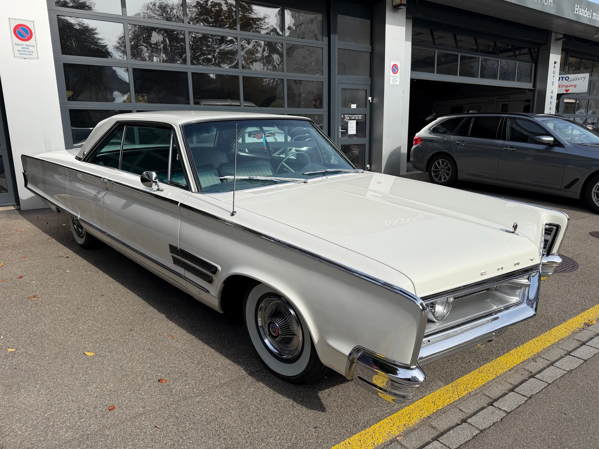 CHRYSLER 300 Sport Coupé-image-0