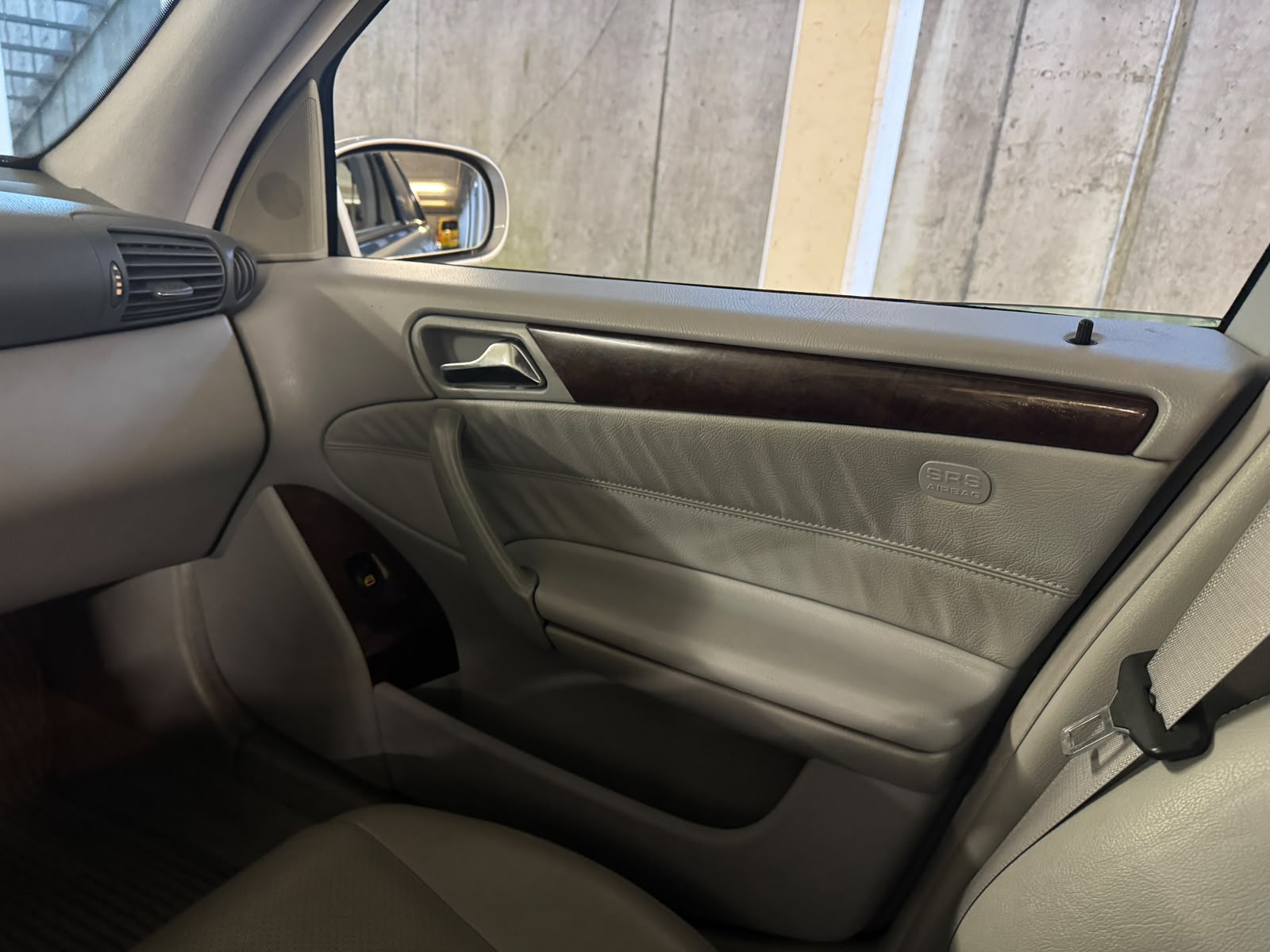 MERCEDES-BENZ C 320 Elégance Automatic-image-16