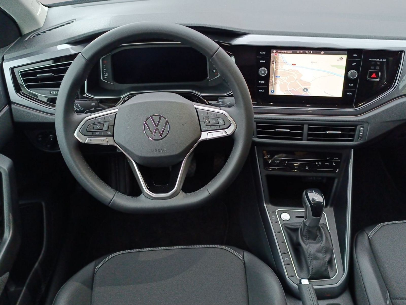 VW Taigo 1.0 TSI Style DSG-image-8