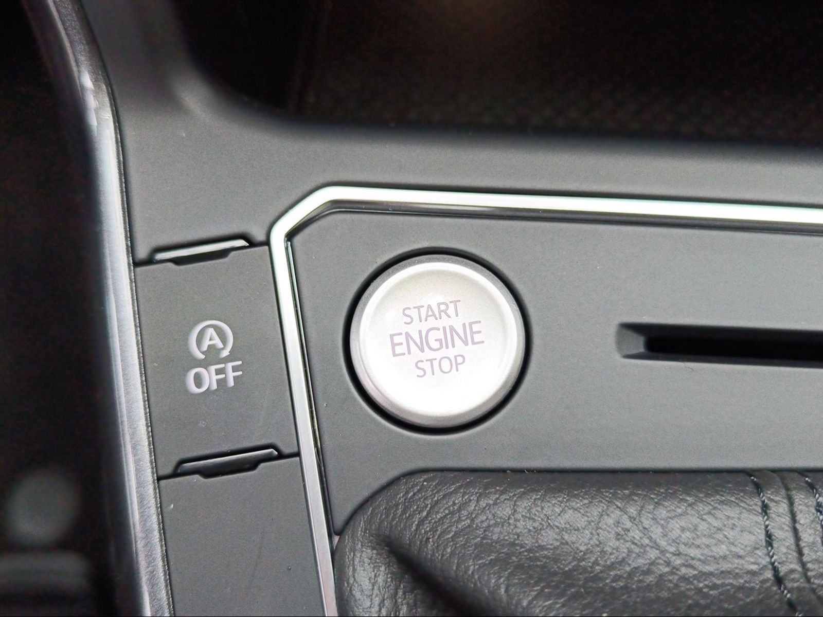 VW Taigo 1.0 TSI Style DSG-image-14