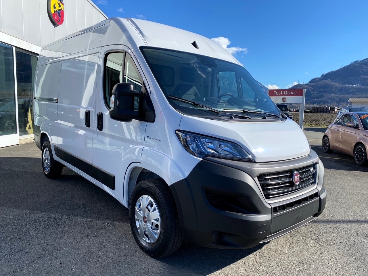 FIAT E-Ducato 35 79kWh L2H2-image-9