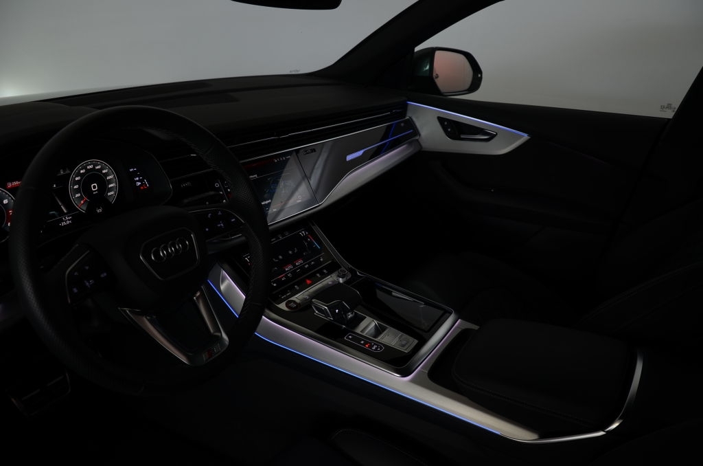 AUDI SQ8 TFSI Quattro-image-25