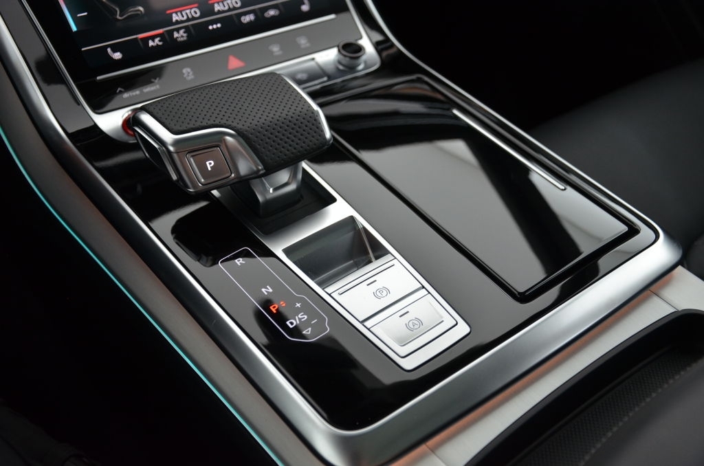 AUDI SQ8 TFSI Quattro-image-23