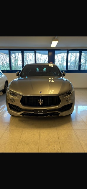 MASERATI Levante D 3.0 V6 GranSport Automatica-image-2