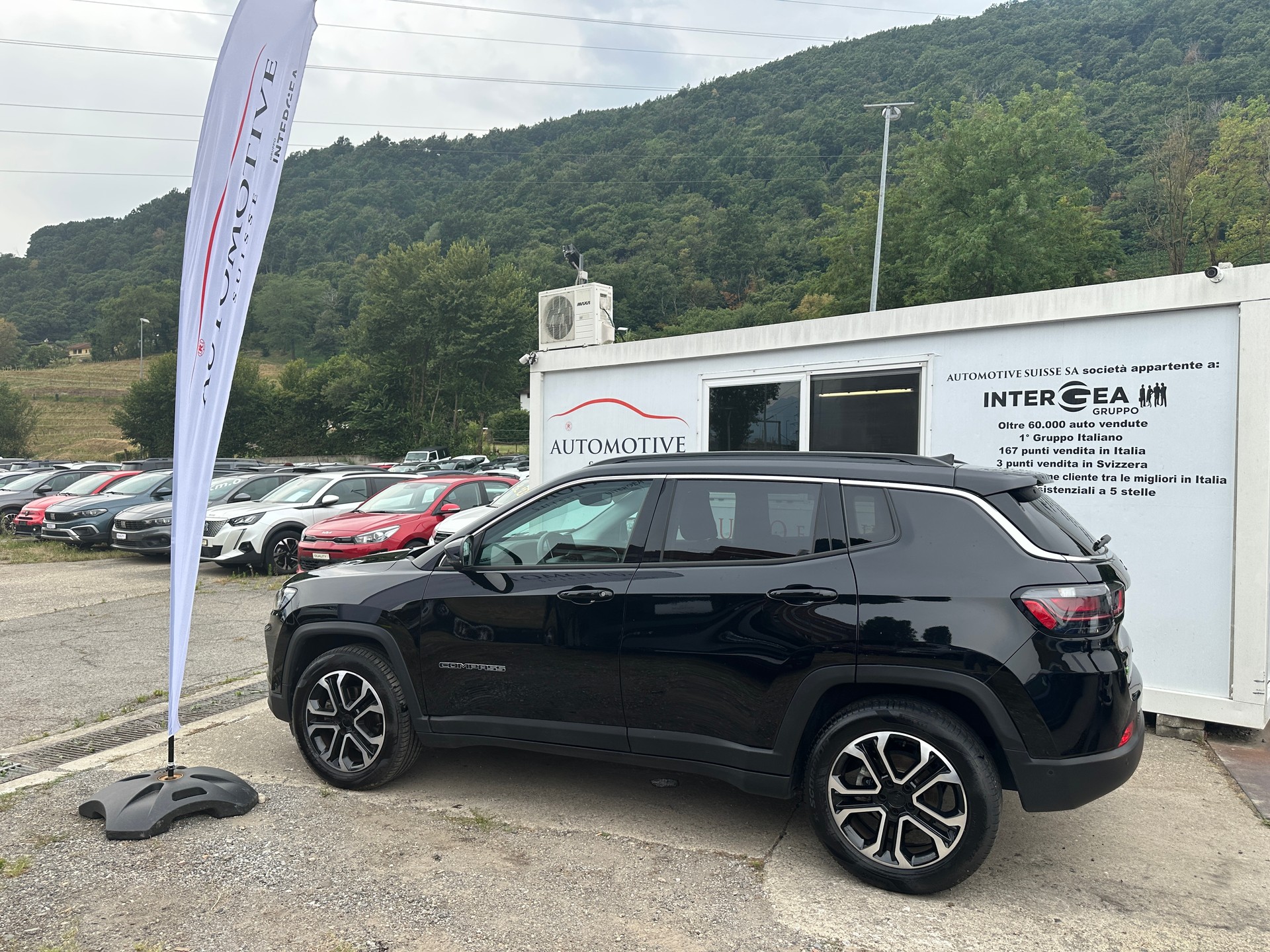 JEEP Compass 4x2 1.5 T MHEV Swiss Limited Plus-image-1