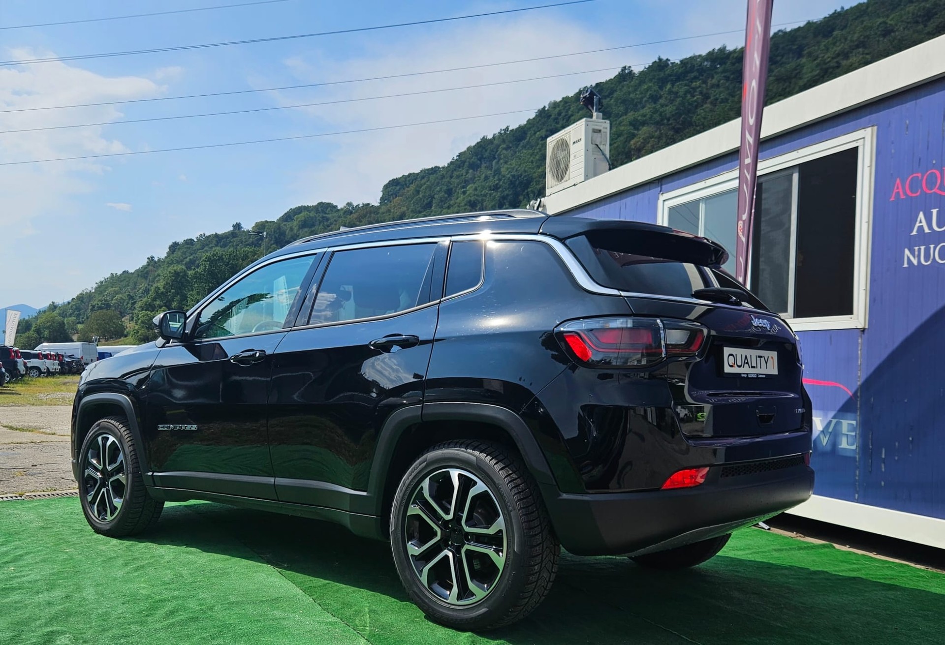 JEEP Compass 4x2 1.5 T MHEV Swiss Limited Plus-image-6