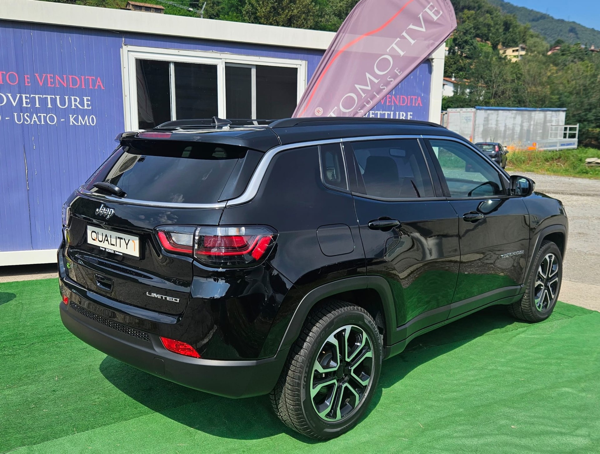 JEEP Compass 4x2 1.5 T MHEV Swiss Limited Plus-image-5