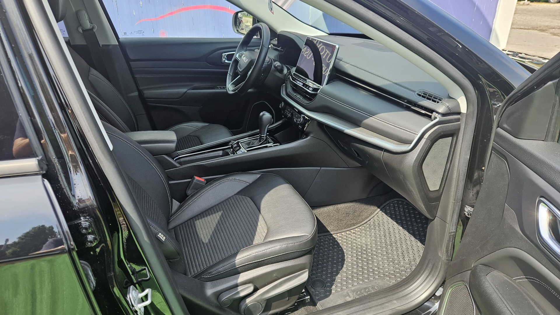 JEEP Compass 4x2 1.5 T MHEV Swiss Limited Plus-image-10
