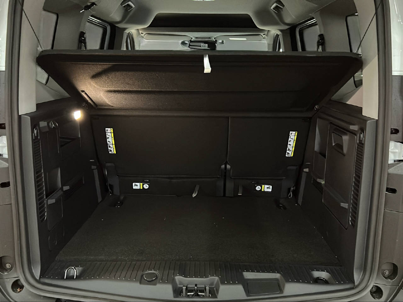 FORD TOURNEO COURIERier 1.0 EcoBoost Titanium-image-13