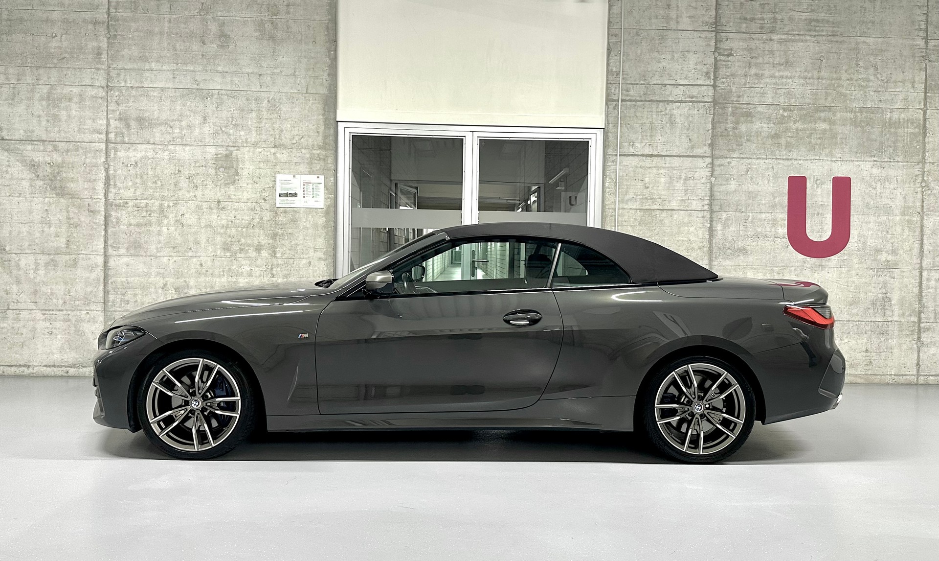 BMW M440i xDrive 48V Cabriolet Steptronic-image-3