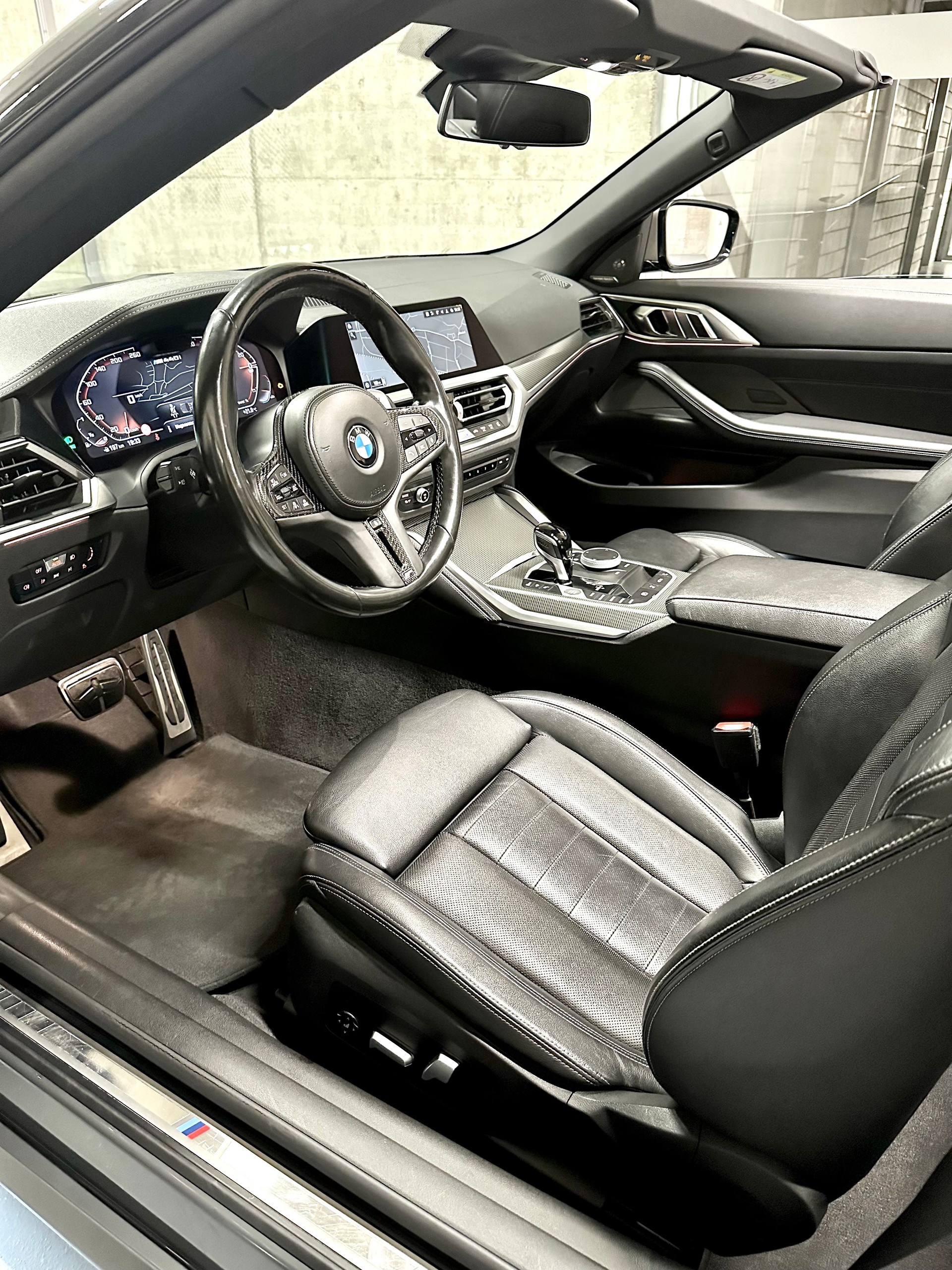 BMW M440i xDrive 48V Cabriolet Steptronic-image-10