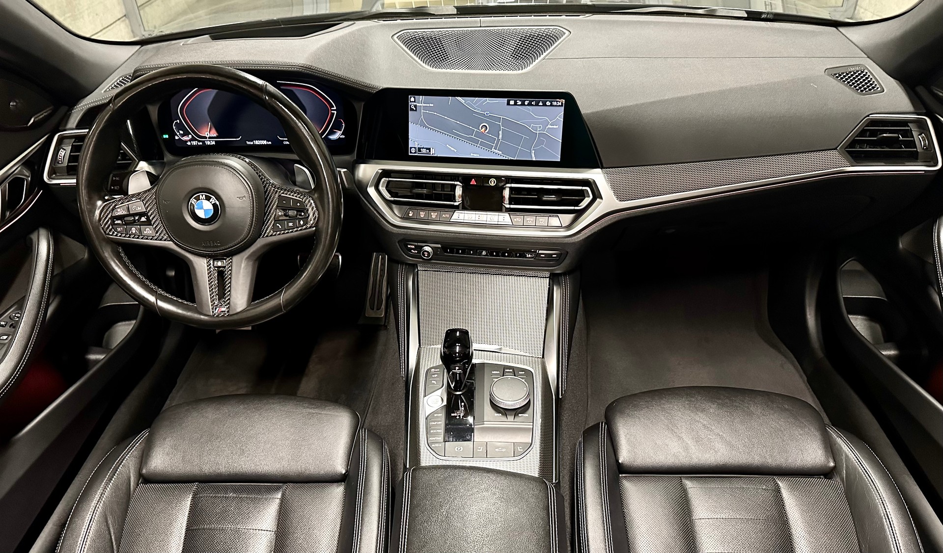 BMW M440i xDrive 48V Cabriolet Steptronic-image-15