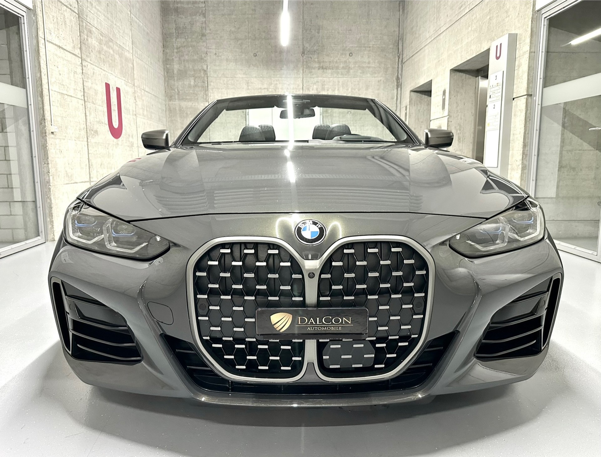 BMW M440i xDrive 48V Cabriolet Steptronic-image-5