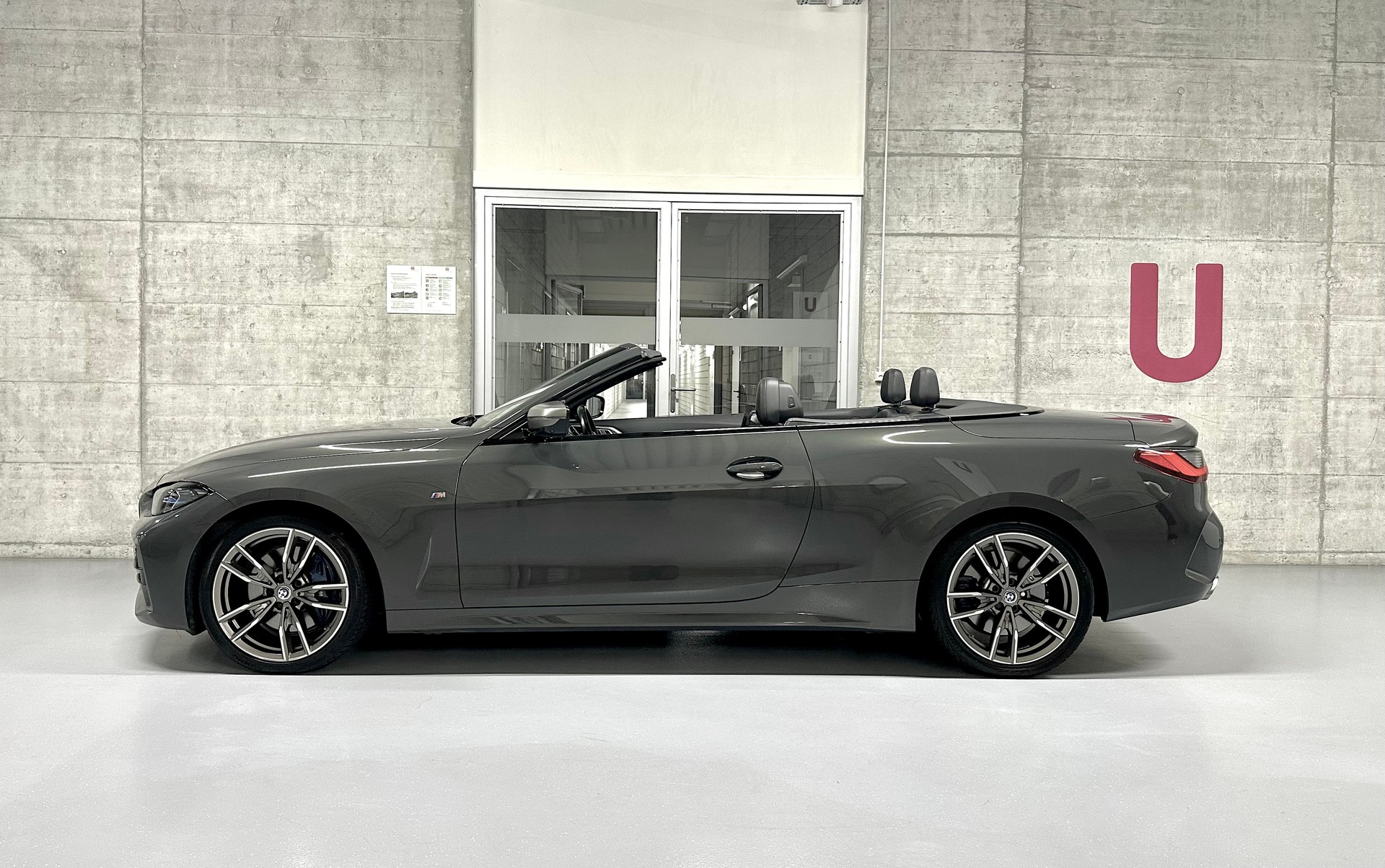 BMW M440i xDrive 48V Cabriolet Steptronic-image-2