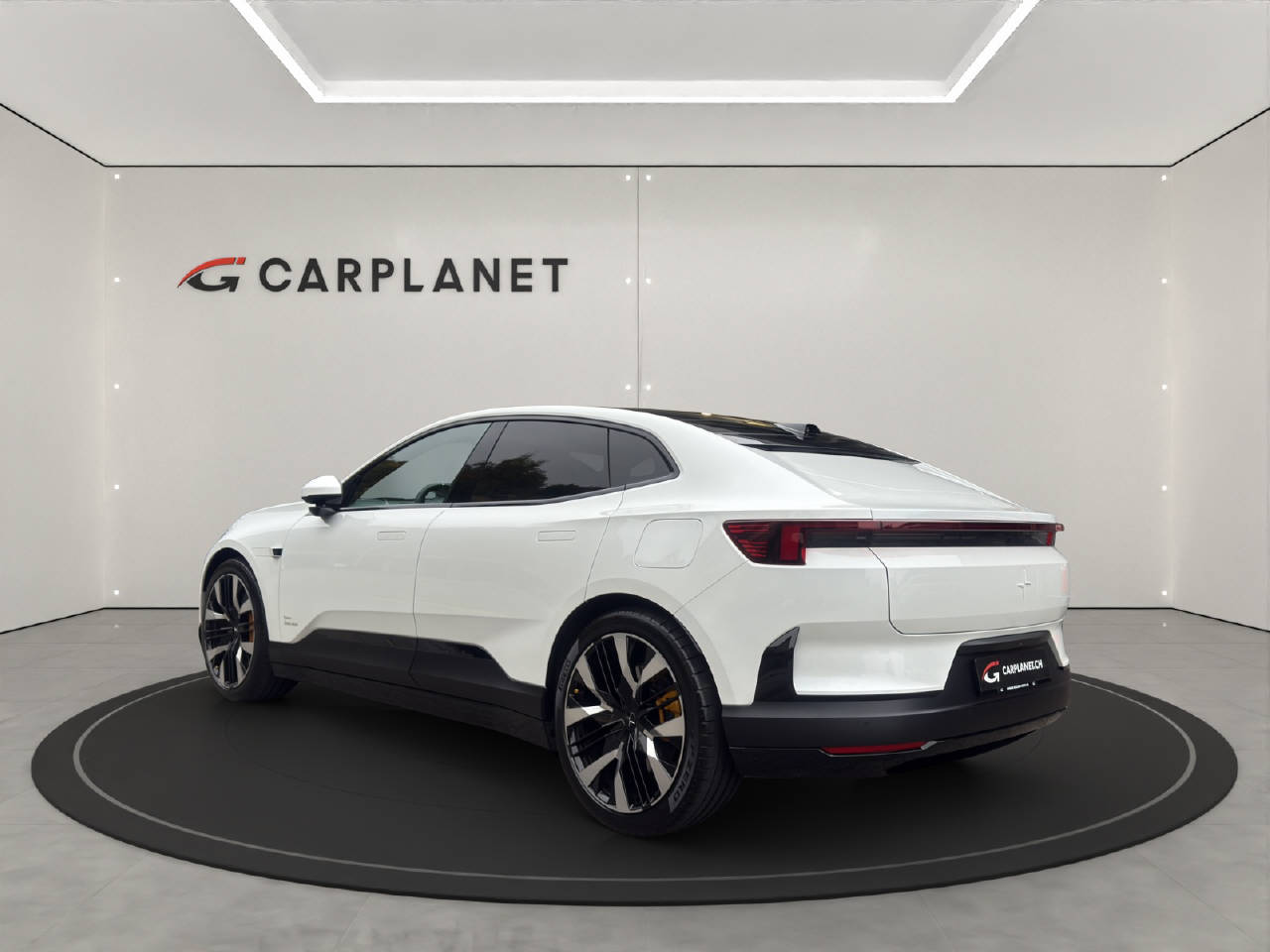 POLESTAR 4 Long Range 544 PS Dual Motor PERFORMANCE 100 kWh AWD-image-2