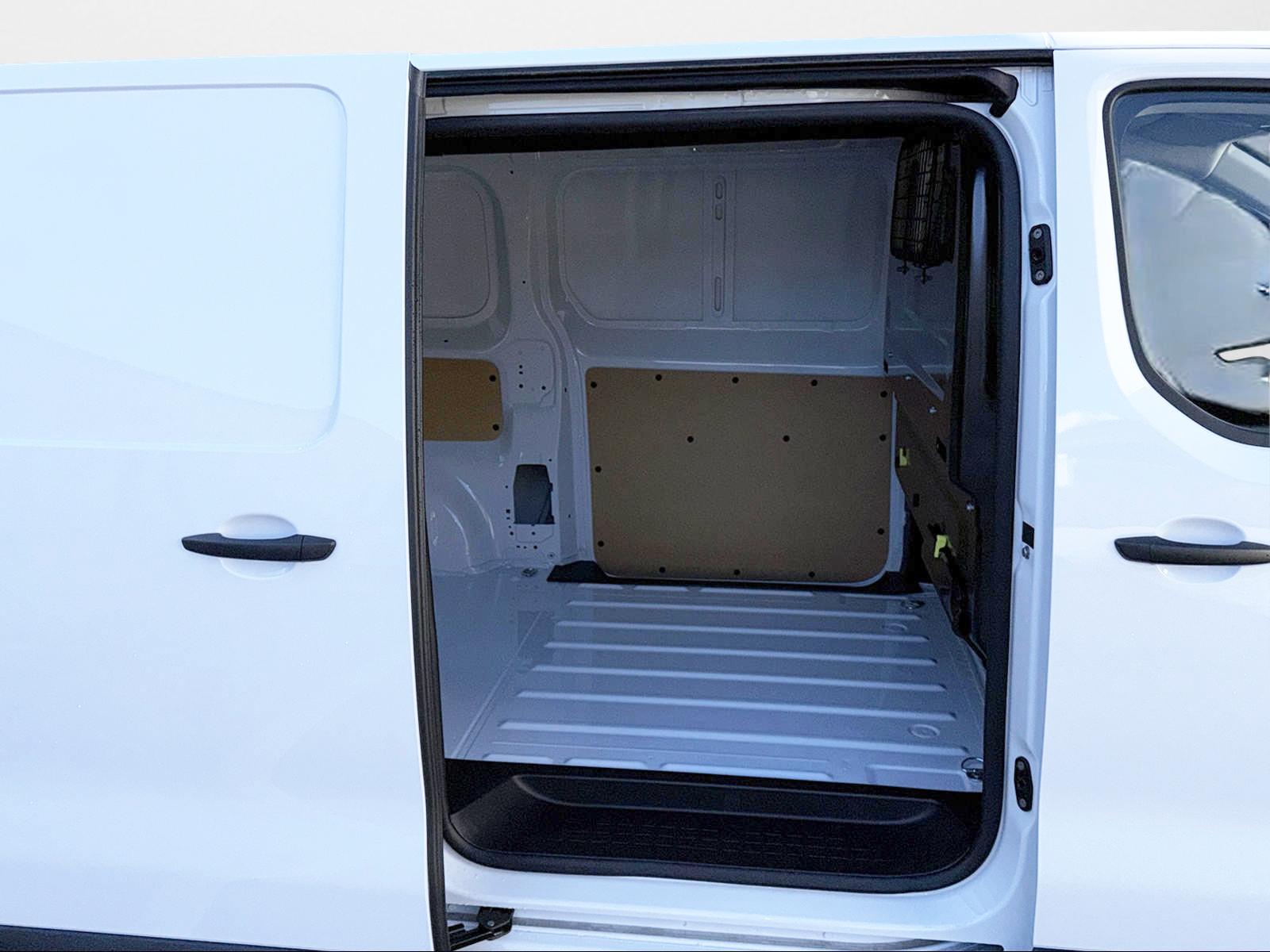 TOYOTA PROACE Van L1 2.0 D Active-image-14