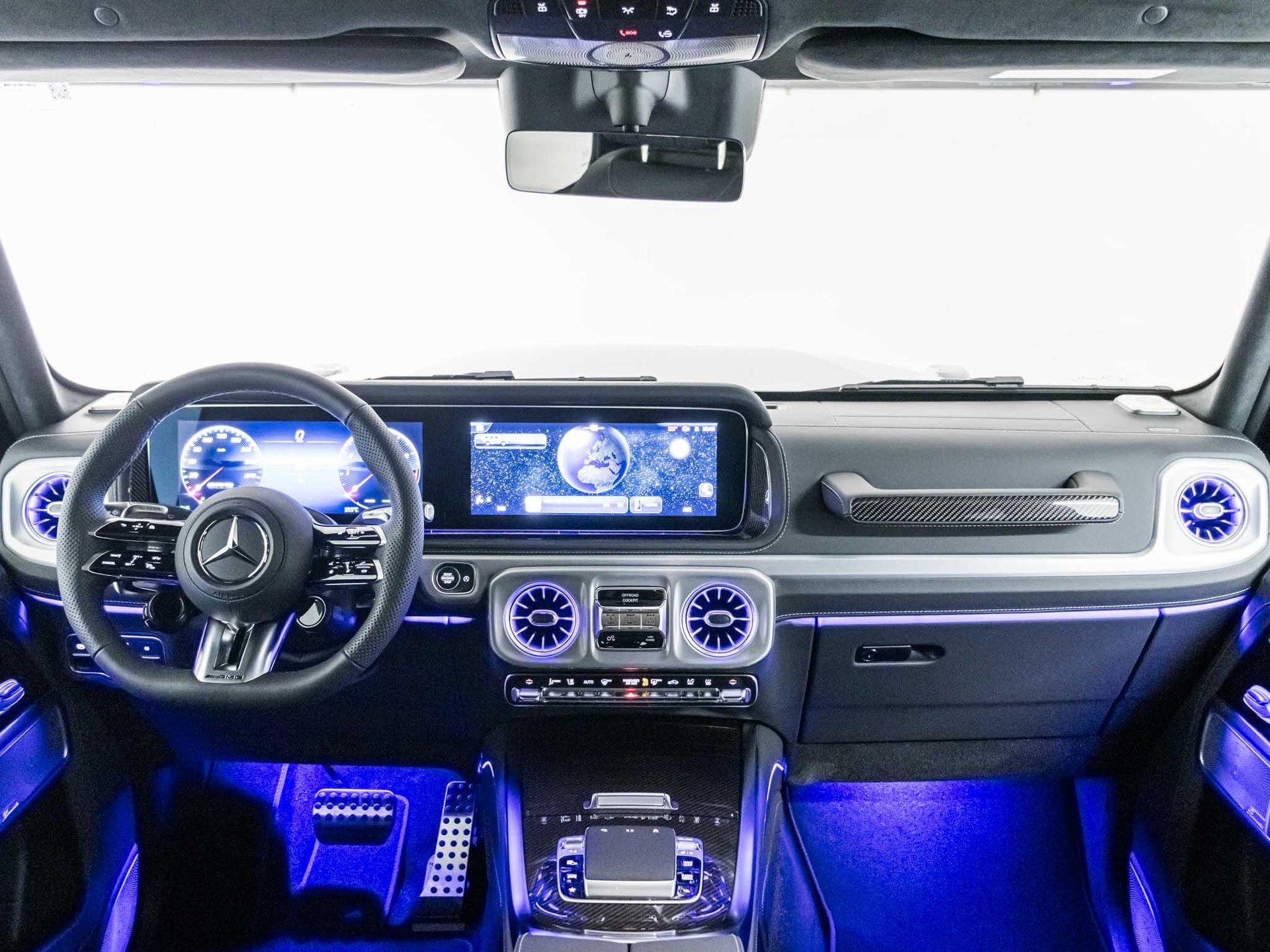 MERCEDES-BENZ G 63 AMG-image-11