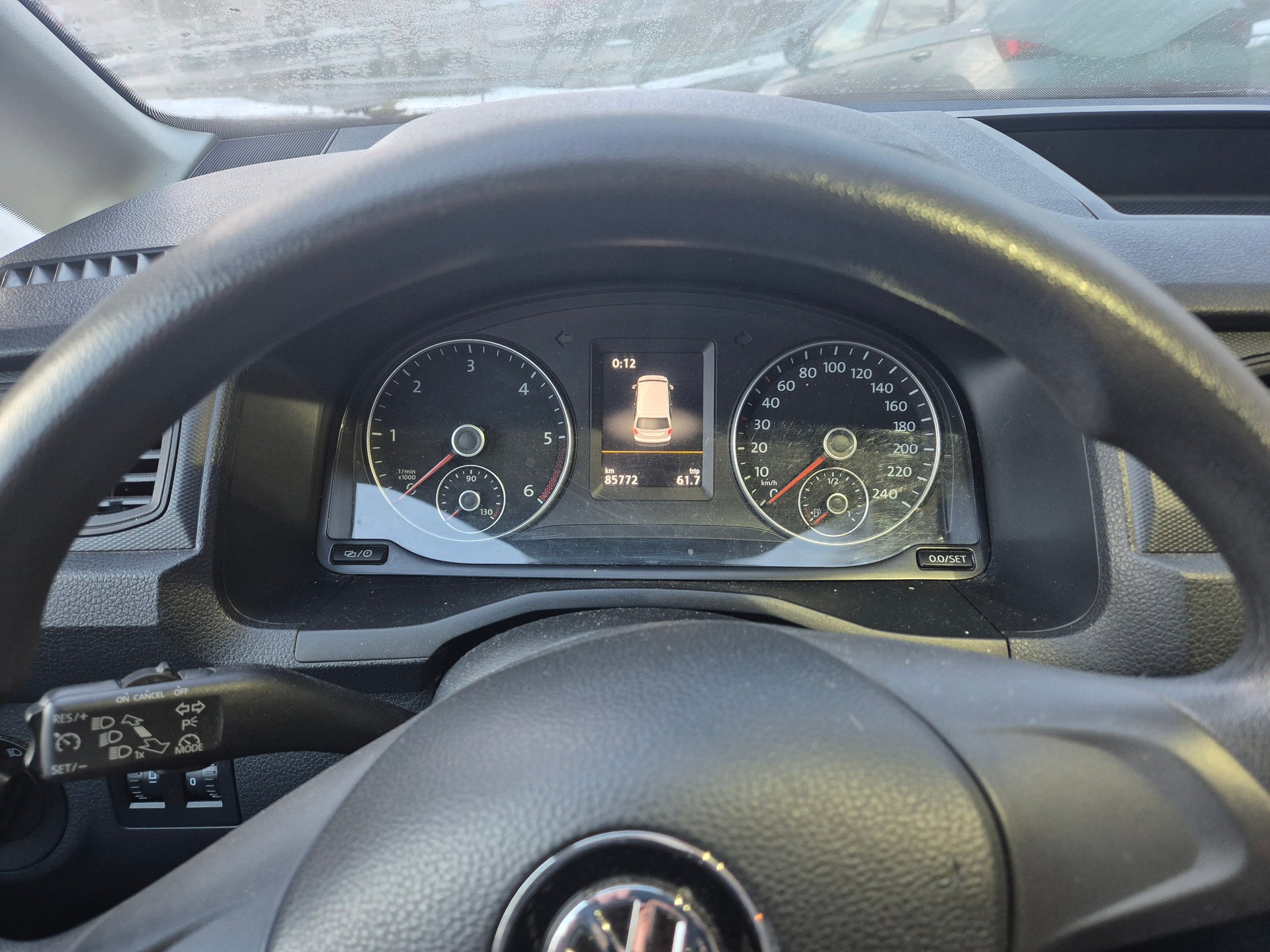 VW Caddy Maxi 2.0TDI 4Motion BlueMotion Technology-image-6