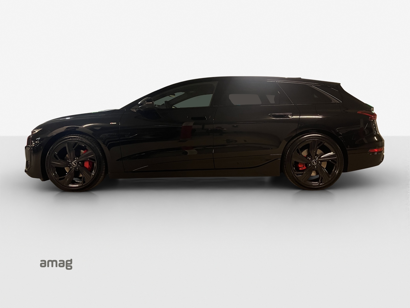 AUDI A6 Avant e-tron quattro-image-2