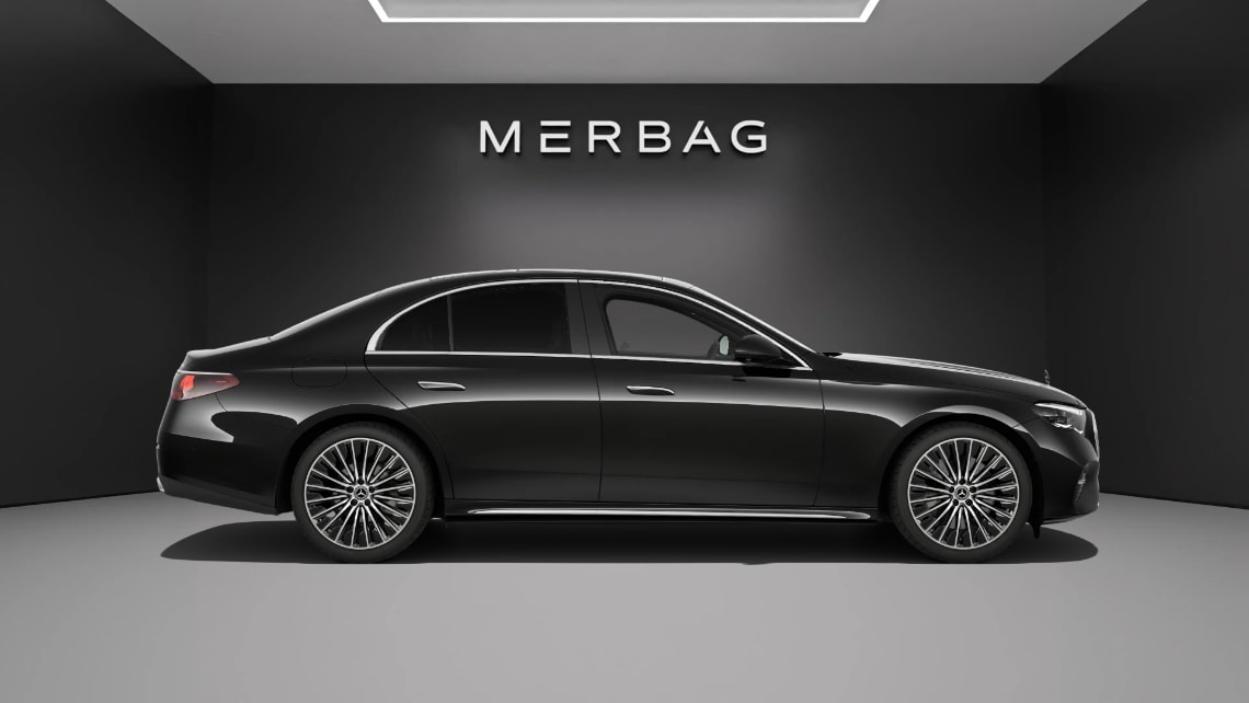 MERCEDES-BENZ E 200 9G-Tronic 4Matic-image-1