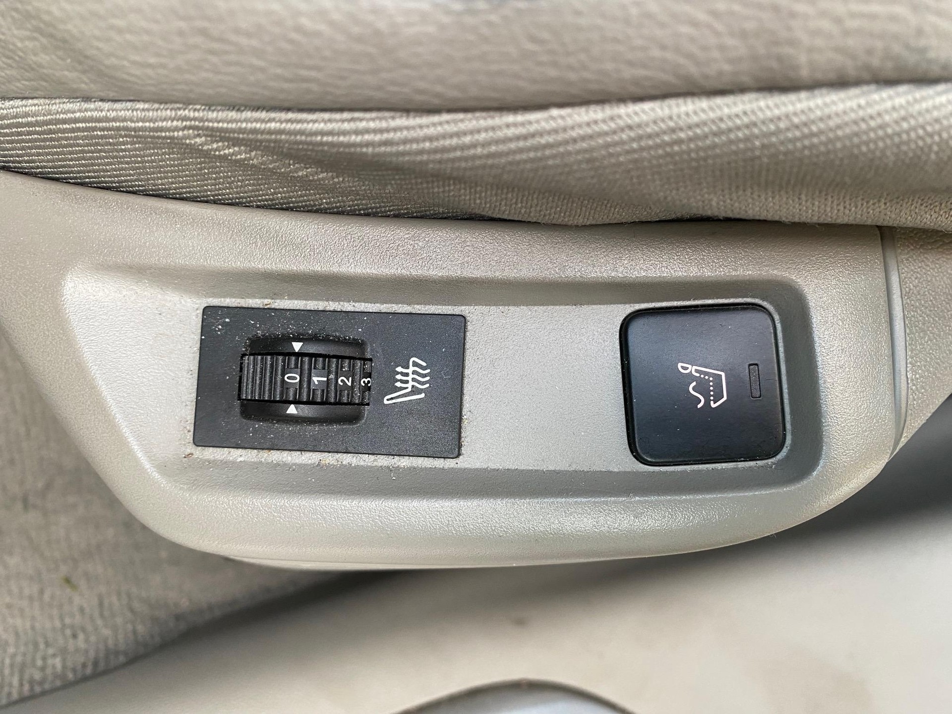 CITROEN C5 Tourer 2.0 BlueHDi 180 Exclusive-image-13