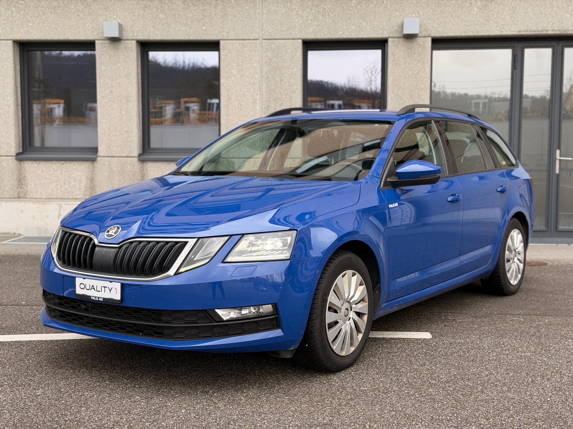 SKODA Octavia Combi 2.0 TDI Ambition 4x4 DSG