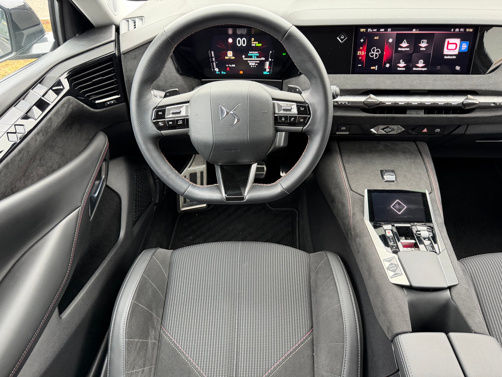 DS AUTOMOBILES DS4 1.6 E-Tense Ligne Noire-image-15