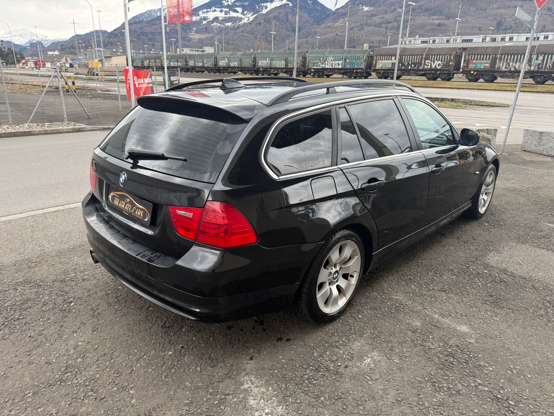 BMW 325i Touring Steptronic-image-5
