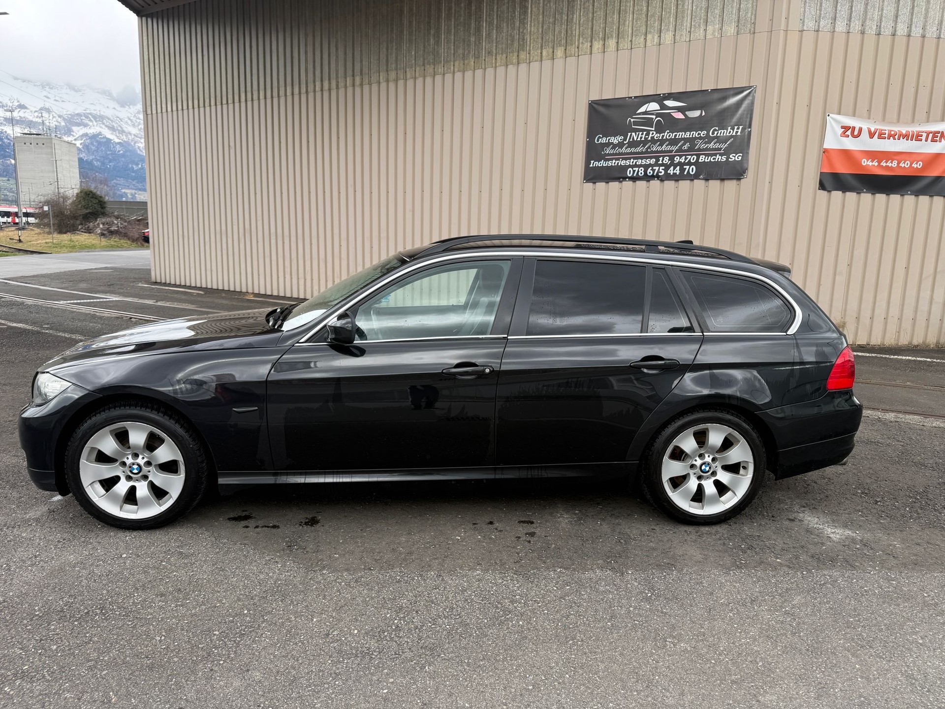 BMW 325i Touring Steptronic-image-3