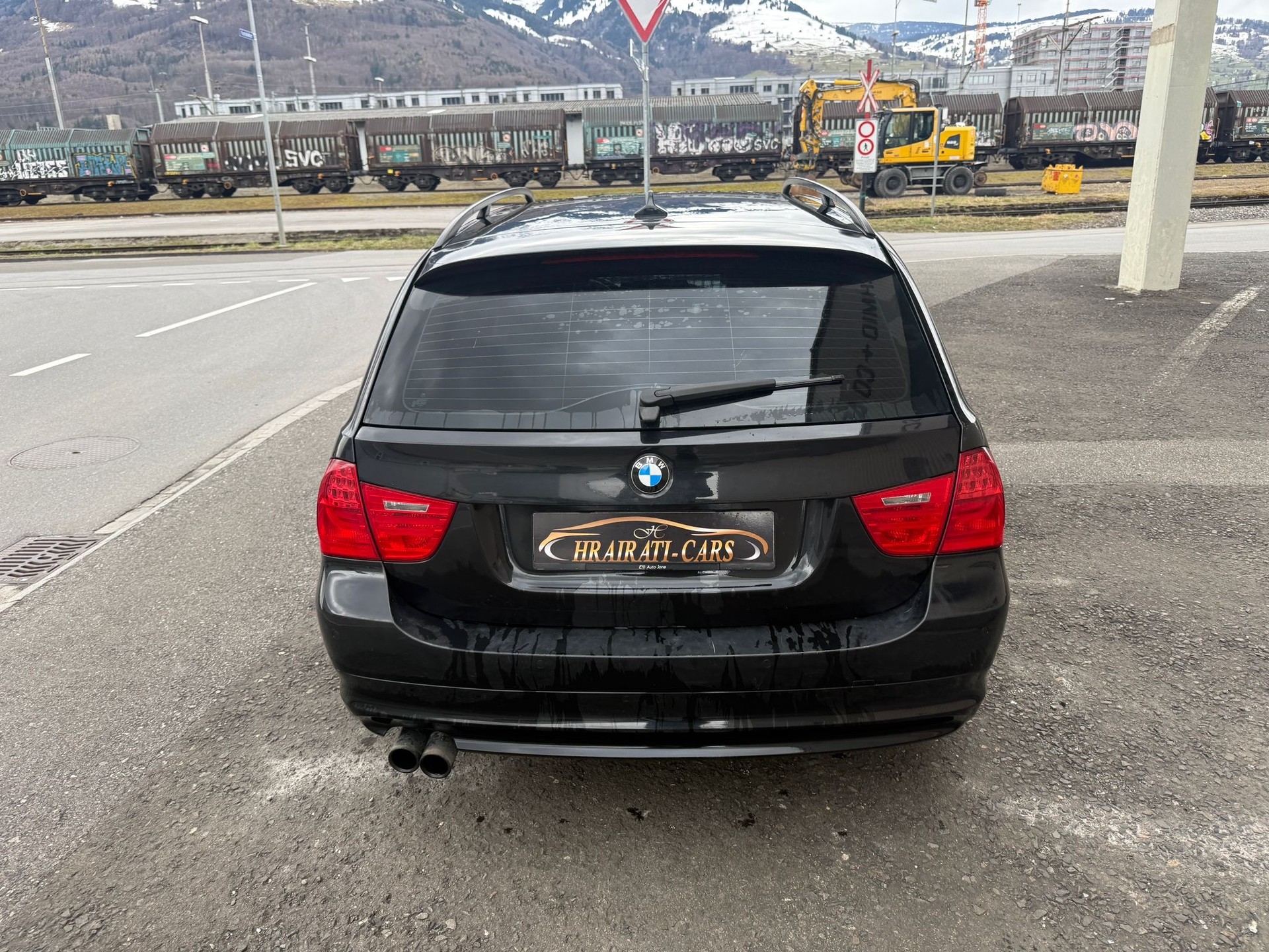 BMW 325i Touring Steptronic-image-4