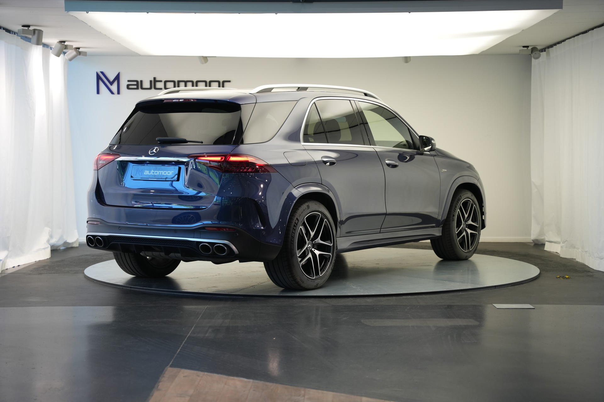 MERCEDES-BENZ GLE 53 AMG 4Matic+ 9G-Speedshift *CH-Fahrzeug*-image-4