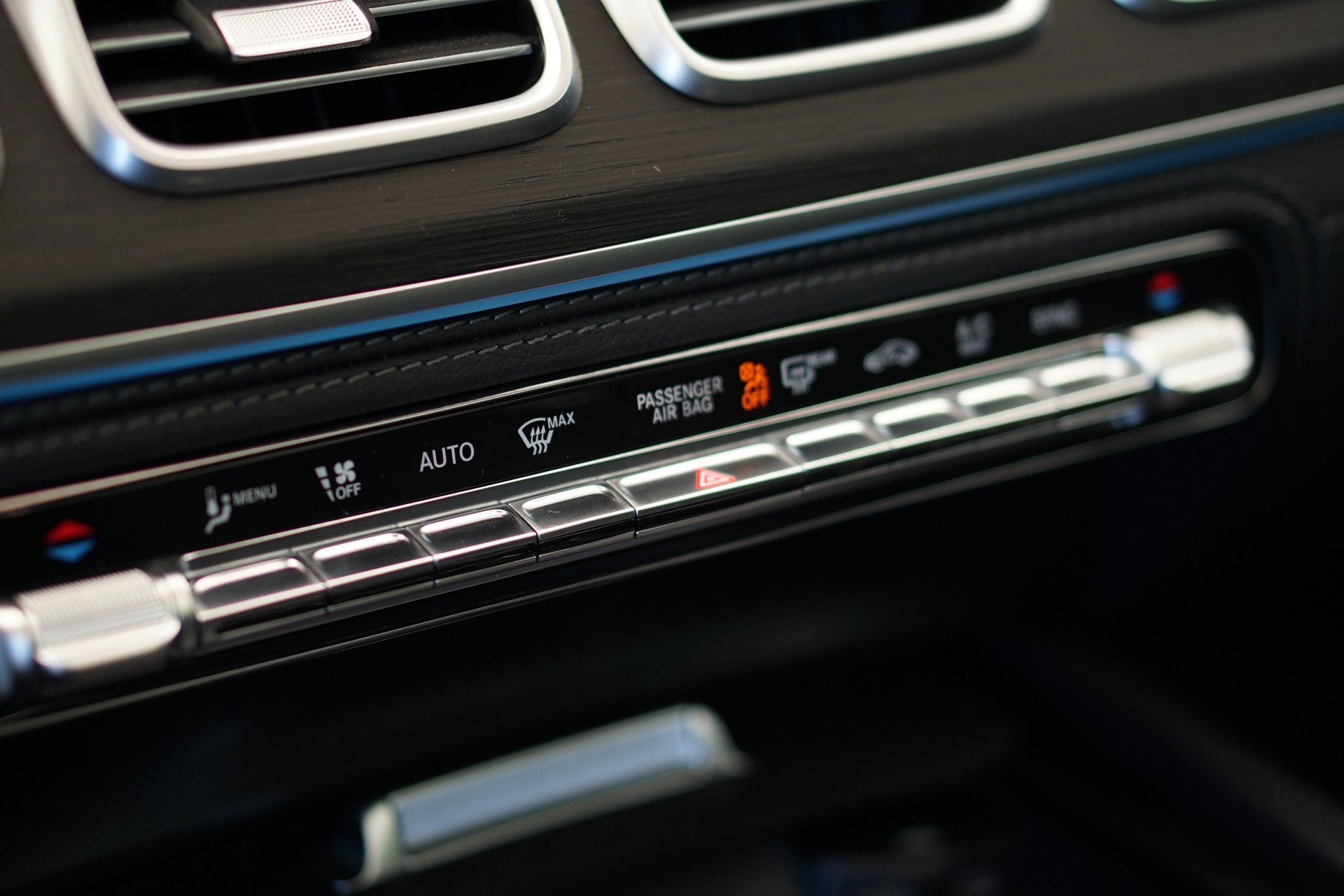 MERCEDES-BENZ GLE 53 AMG 4Matic+ 9G-Speedshift *CH-Fahrzeug*-image-25