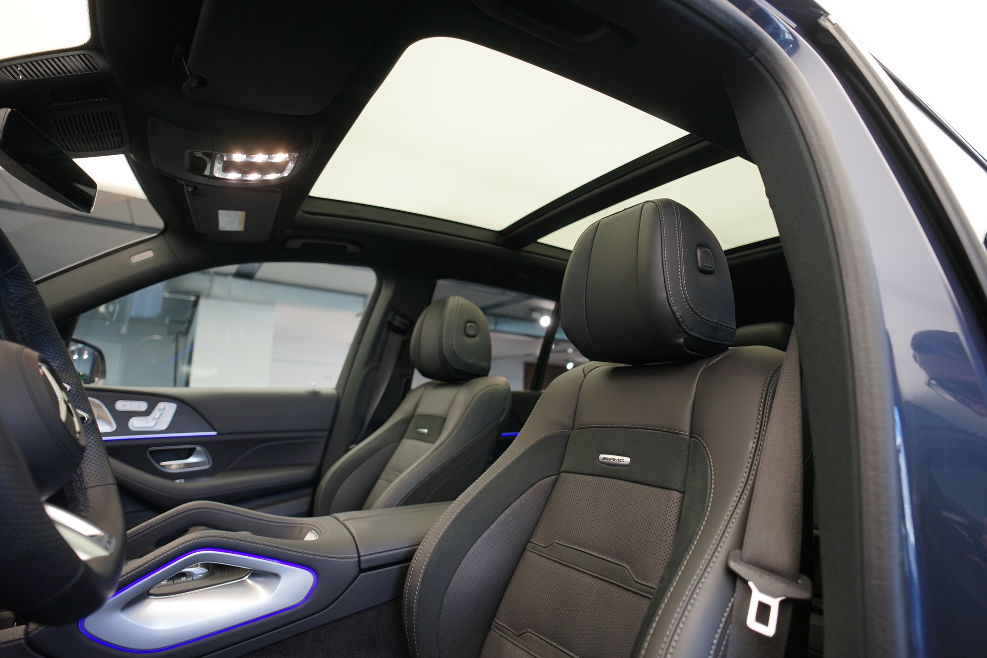 MERCEDES-BENZ GLE 53 AMG 4Matic+ 9G-Speedshift *CH-Fahrzeug*-image-16