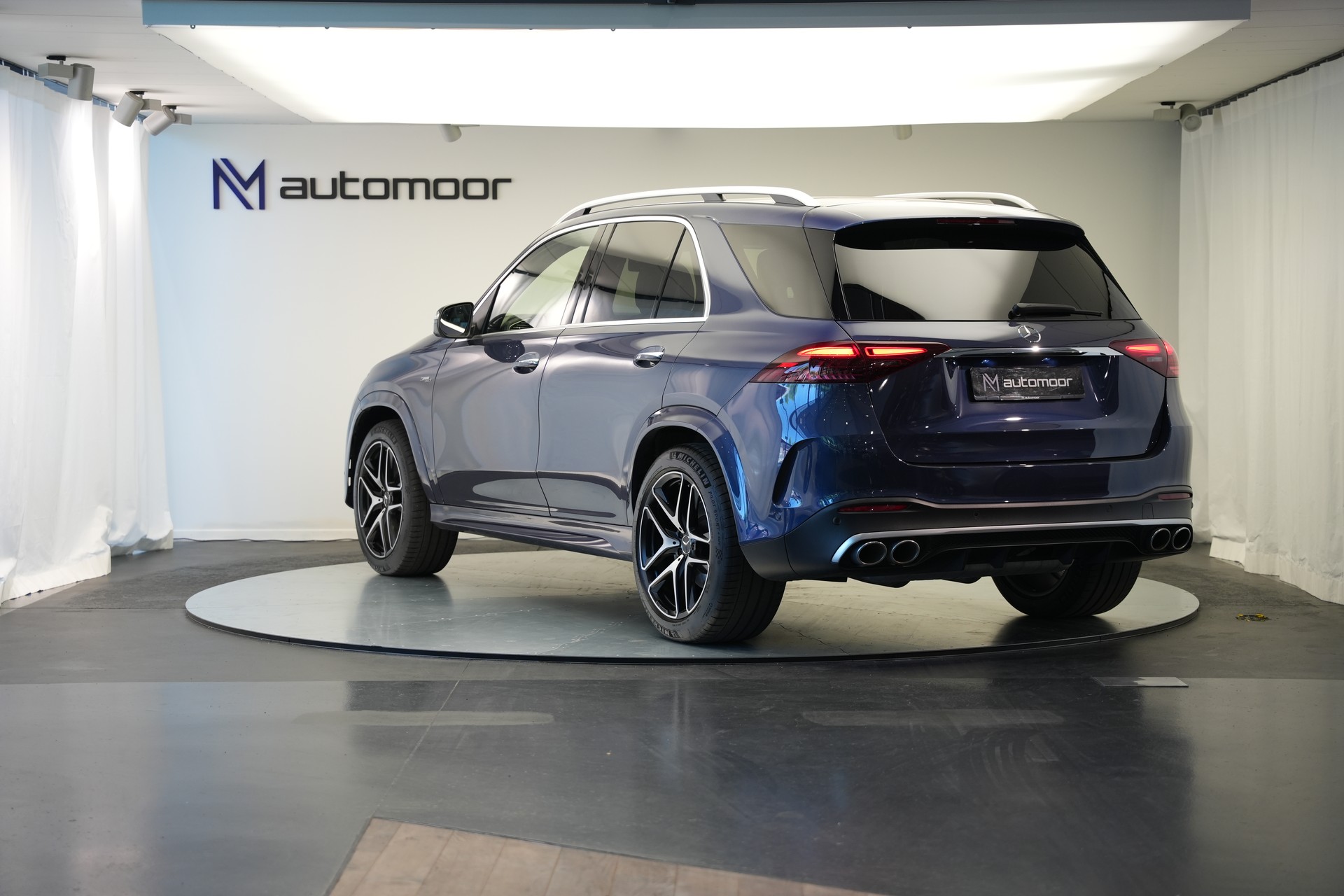 MERCEDES-BENZ GLE 53 AMG 4Matic+ 9G-Speedshift *CH-Fahrzeug*-image-6
