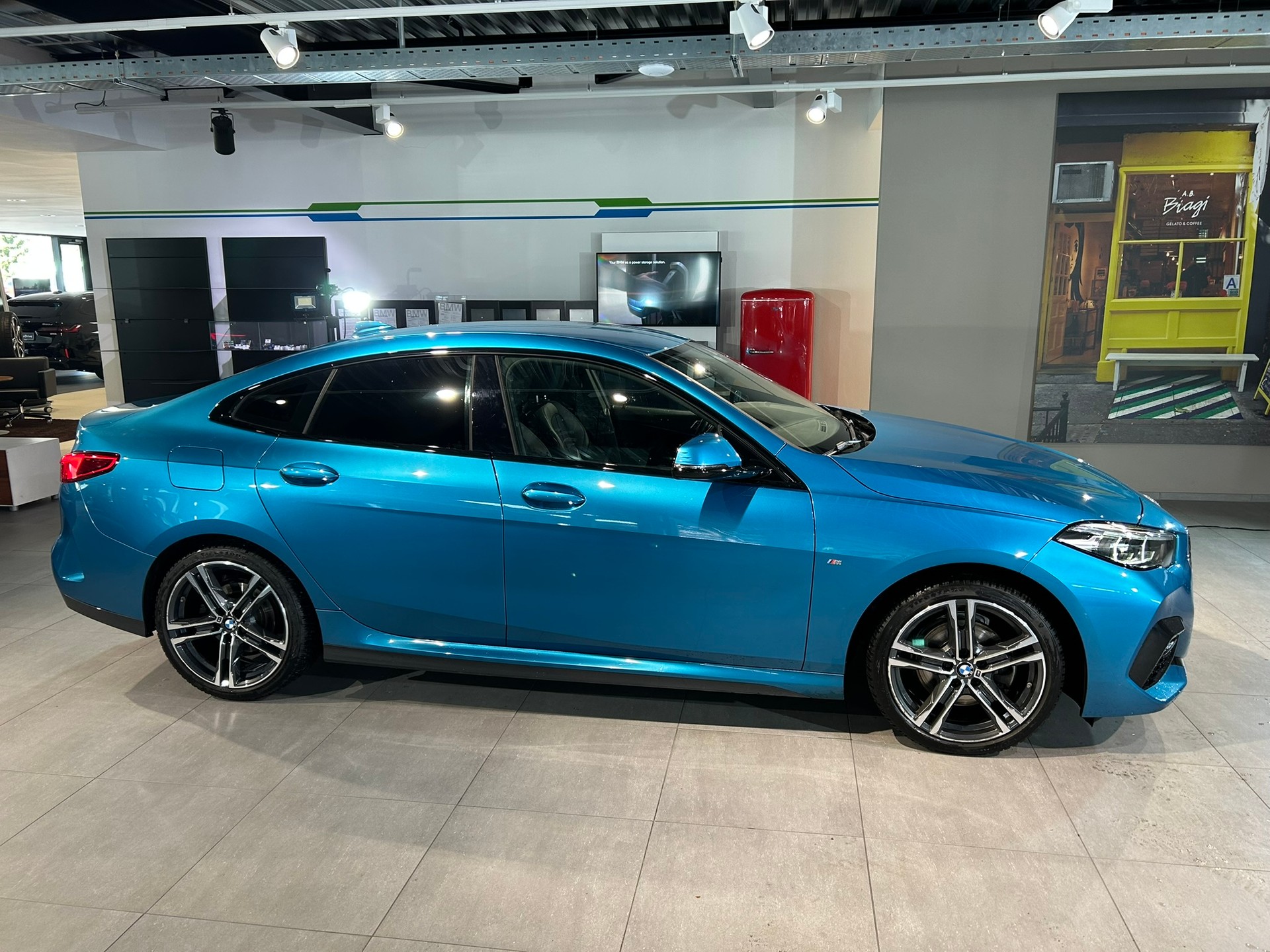 BMW 218i Gran Coupé M Sport Steptronic-image-3