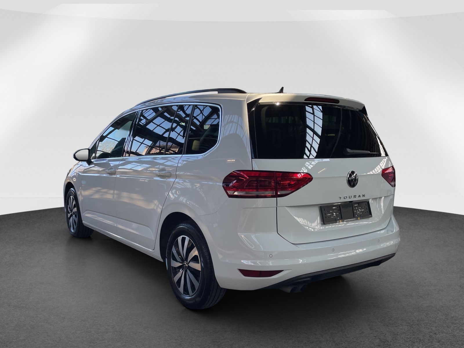 VW Touran 2.0 TDI SCR Comfortline DSG-image-3