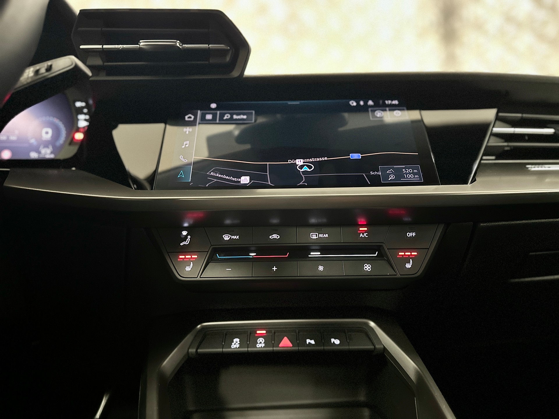AUDI A3 Sportback 35 TFSI S line S-tronic-image-19