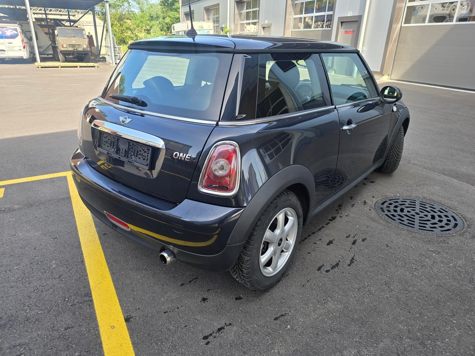 MINI COOPER-image-0