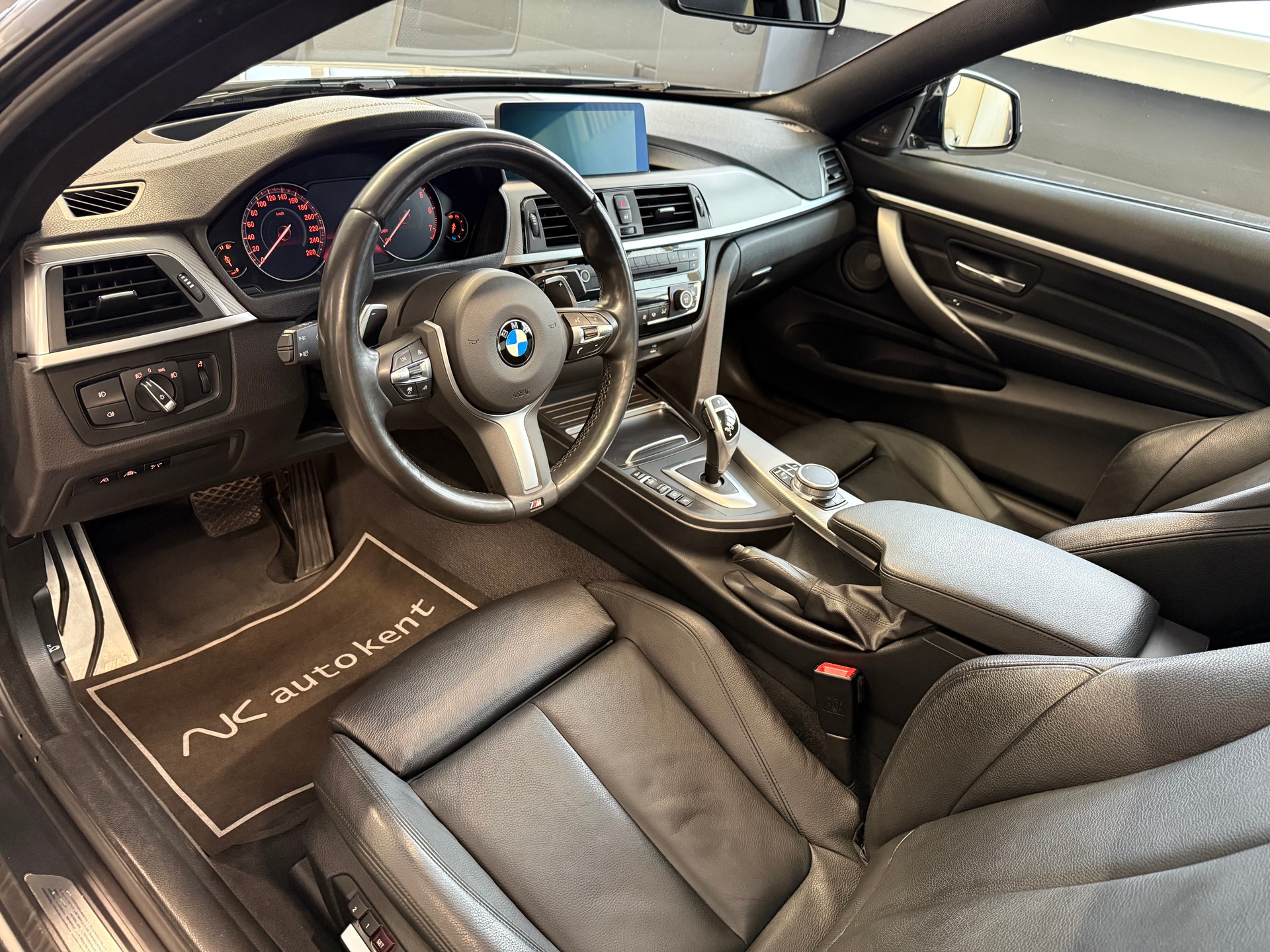 BMW 440i Coupé xDrive M Sport Steptronic-image-6