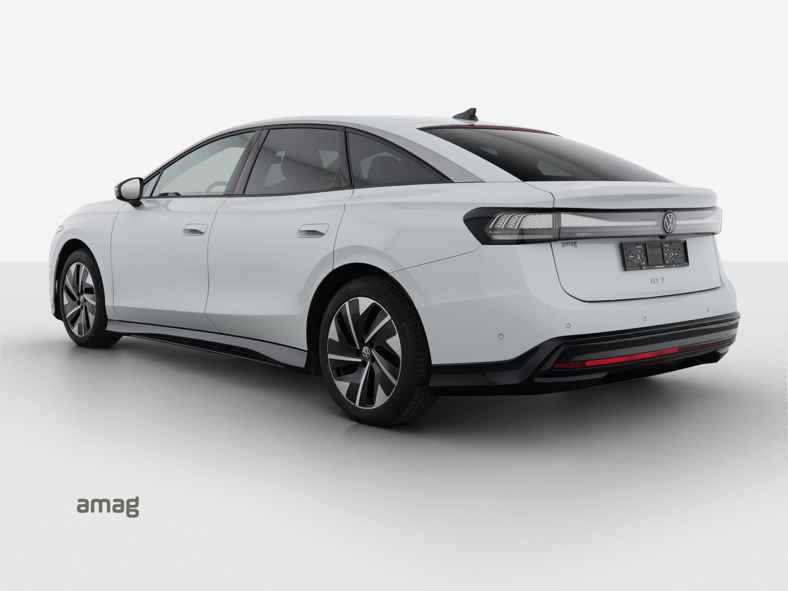 VW ID.7 Pro 77 kWh United-image-2