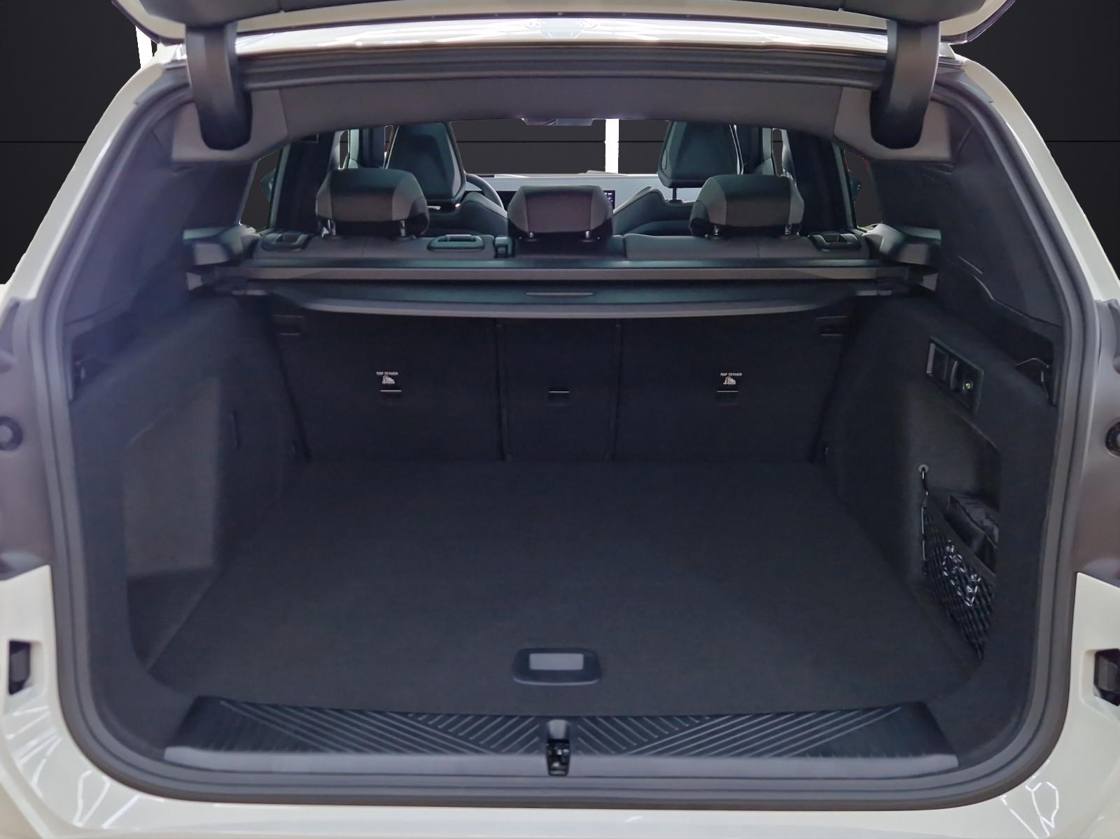 BMW X3 xDrive M50 48V M Sport Pro-image-12