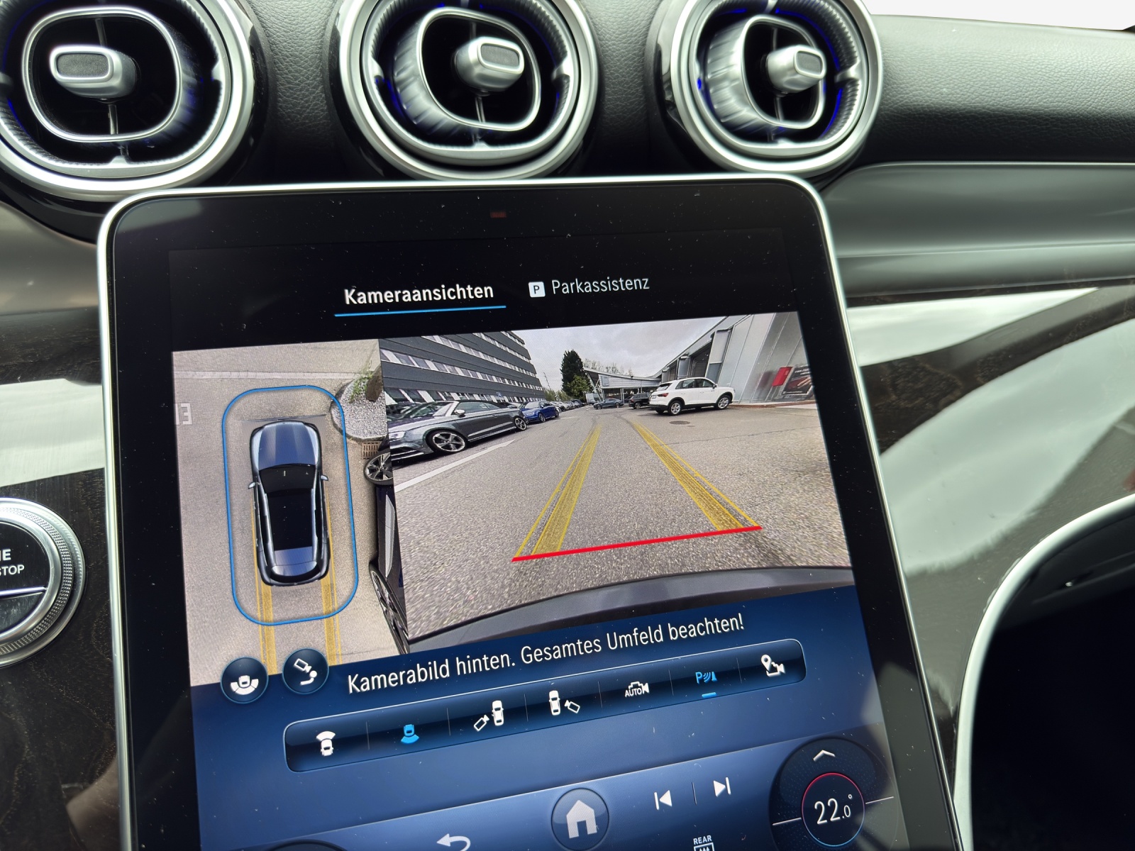 MERCEDES-BENZ GLC 300 e 4Matic 9G-Tronic-image-14