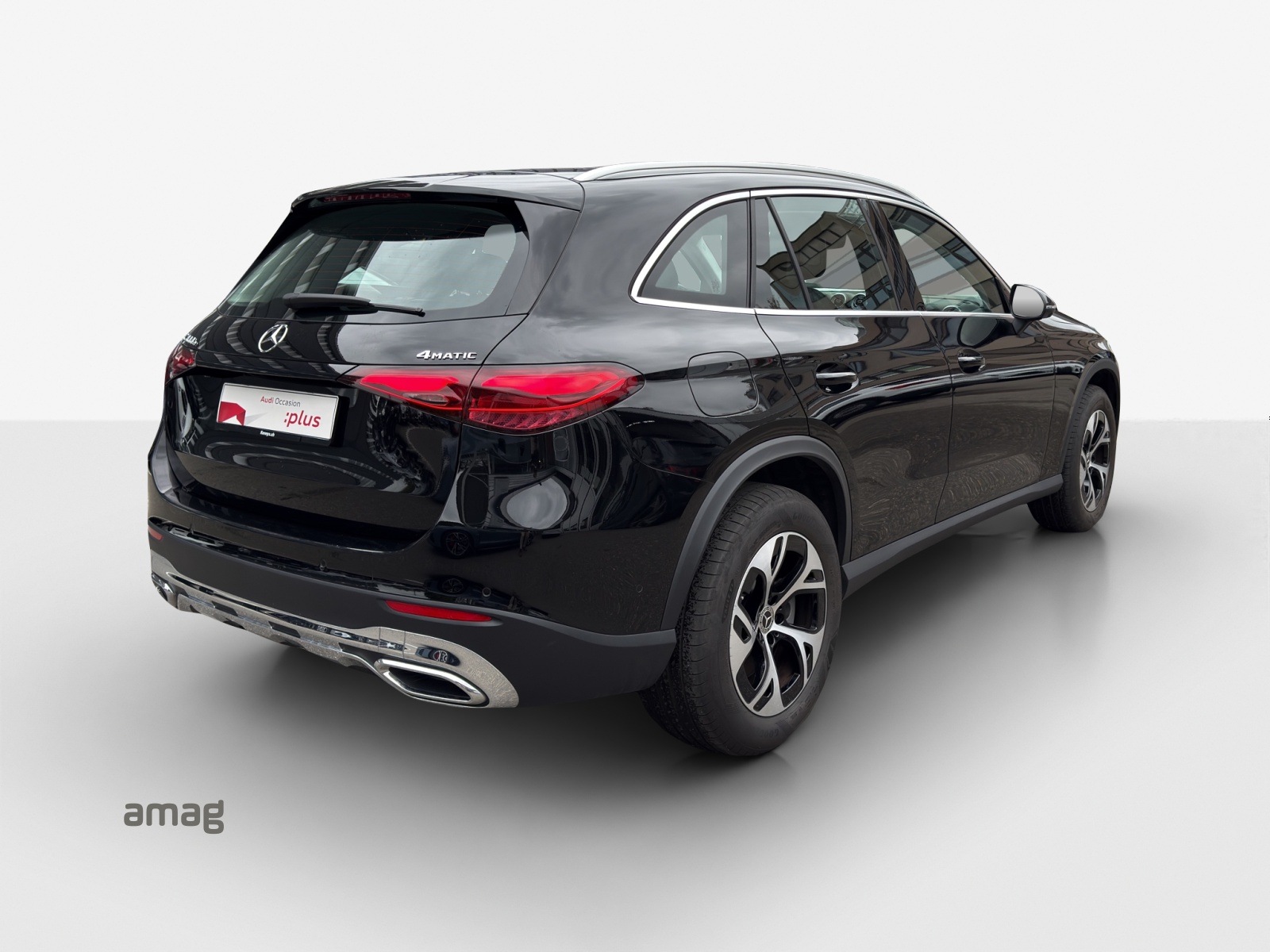 MERCEDES-BENZ GLC 300 e 4Matic 9G-Tronic-image-4