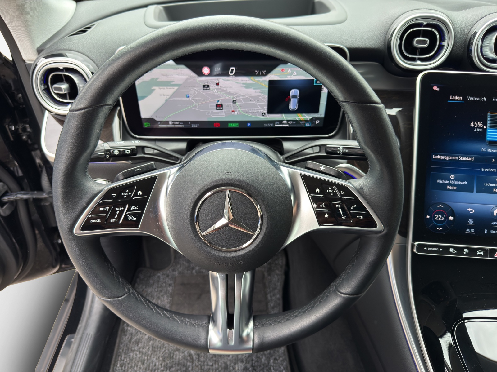 MERCEDES-BENZ GLC 300 e 4Matic 9G-Tronic-image-9